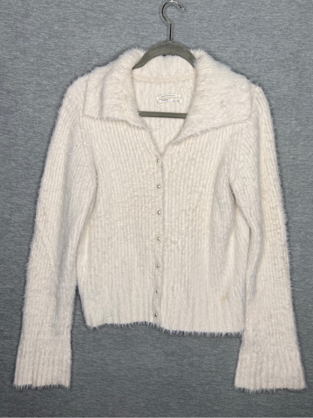 Anthropologie Cardigan Womens XL Ivory Fuzzy Pearl Button Collared Sweater